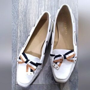 Talbots Becca Ribbon In Ivory 7M Leather Memory Foam preppy classic loafer